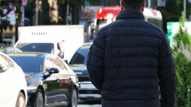 [오늘 날씨] 출근길 쌀쌀… 일교차 커 외투 챙기세요