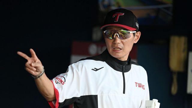 “계속 잊혀지지 않을 8월 KIA전 첫 경기” 3위 확정 후 시즌 돌아본 LG 염경엽 감독