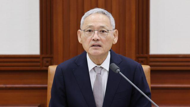 유인촌 