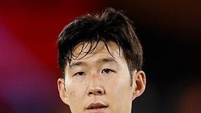 '2400억 어쩌나' 토트넘, 손흥민과 1년 동행…