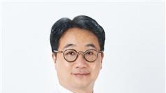 국내 기술 개발 첨단 수술 로봇 이용 부갑상선 절제술 성공
