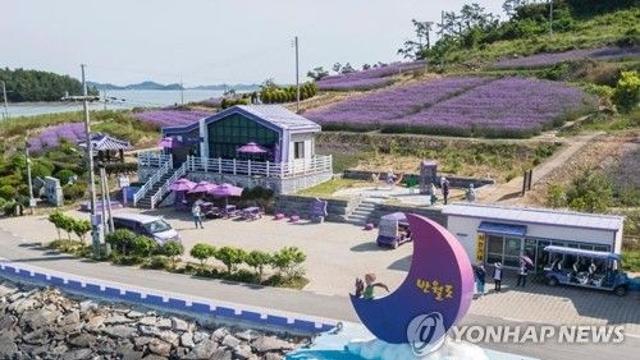 신안군 '1섬 1컬러' 색채 마케팅, 정책 혁신성 인정받아