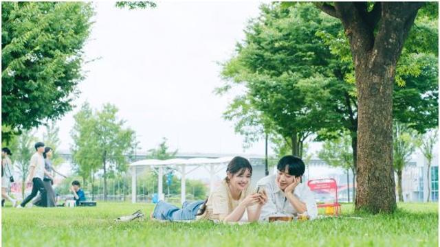 '엄마친구아들', 정해인X정소민, 핑크빛 연애 모드…달달함 한도 초과