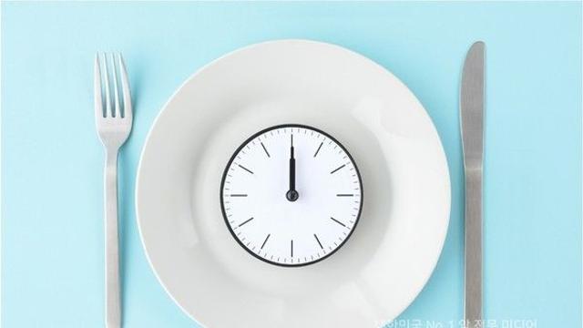 간헐적 단식, 암ㆍ치매 관리에도 도움이 되는 이유