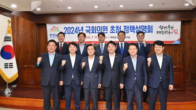 [대통령 공약 이행 지역발전 이끈다] '220만' 위한 초당적 협치 나와야