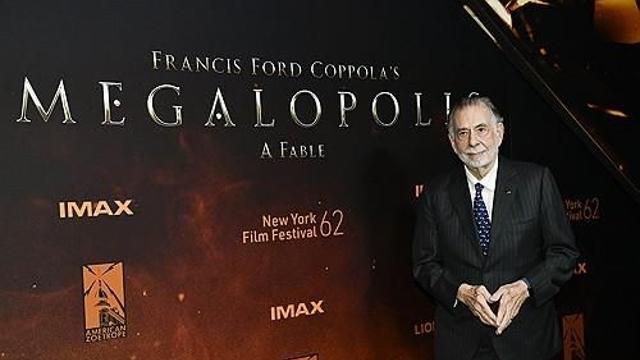 1천800억원 쏟아부은 '거장' 코폴라 대작, 흥행 참패 조짐