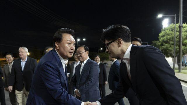 윤 대통령, 오늘 국민의힘 원내지도부와 만찬… 
