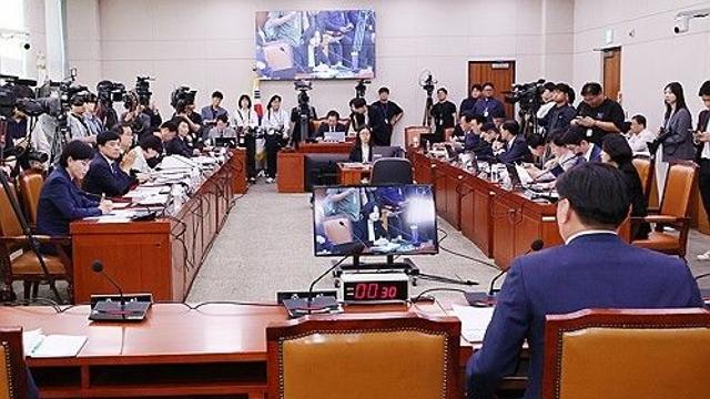 與, '野 검사 탄핵 청문회'에 