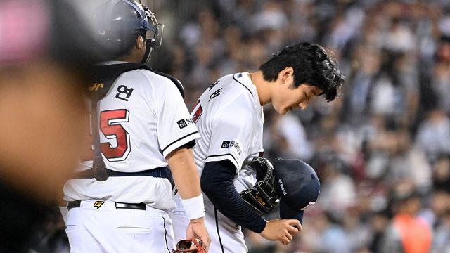 '믿었던 에이스가 와르르'…곽빈, 1이닝 4실점 부진→발라조빅 구원 등판 [WC1]