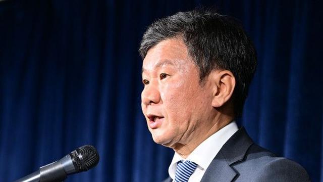 문체부 “클린스만과 홍명보 감독 선임, 정몽규 회장 개입과 권한 없는 이임생 이사 진행 등 문제 발견… 대국민 거짓 해명” (속보)
