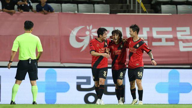 도동현 득점→수원과 비긴 경남FC, '전적 무패' 천안 상대로 '무승고리' 끊는다