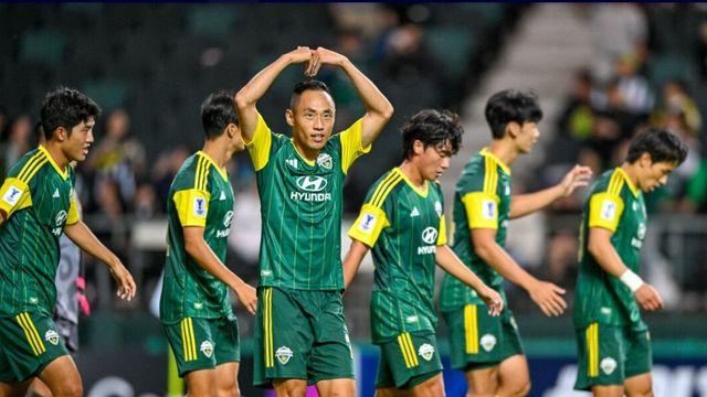 180도 달랐던 전·후반…전북, 무앙통 4-1 제압하고 ACL2 2연승