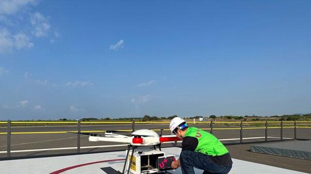 LG유플러스, 제주도 3곳에 스마트폰 드론 배송 서비스 시작