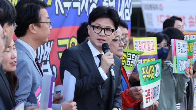 김건희 특검법 반대 힘 실은 韓 “통과시 사법시스템 무너져”