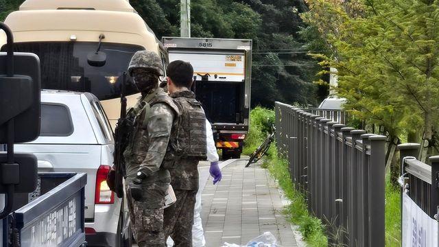 北 오물풍선 떨어진 아파트 옥상서 화재...인명피해 없어
