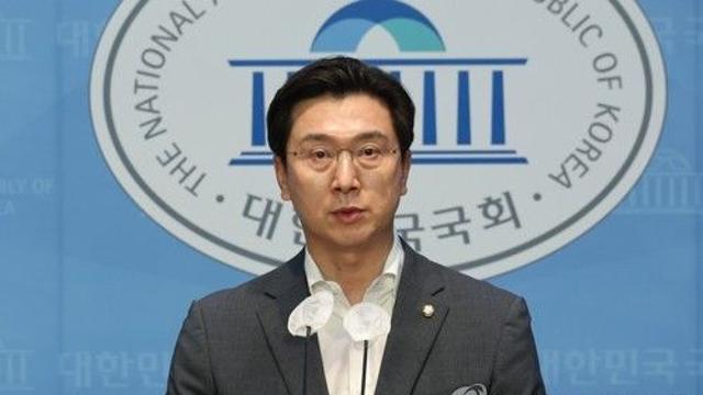 中직구 통관불허, 2년 반 새 63만건…마약·흉기 1만7천건