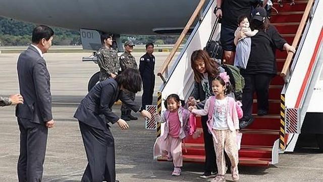'국민을 구하라'…세계 각국, 레바논 탈출 위한 지원 서둘러