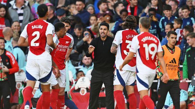 [PL 리뷰] 역시 우승후보 답다! '사카 1골 2도움 맹활약' 아스널, 사우샘프턴에 3-1 역전승