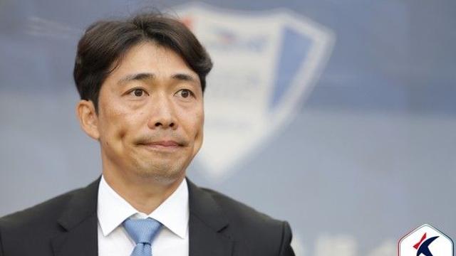 [케터뷰] 다시 양복 입은 변성환 감독 