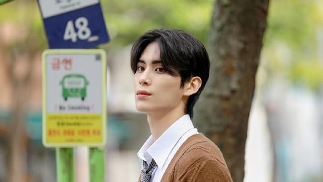 [오늘가요] SF9 유태양, 첫 솔로 '안아줘'…
