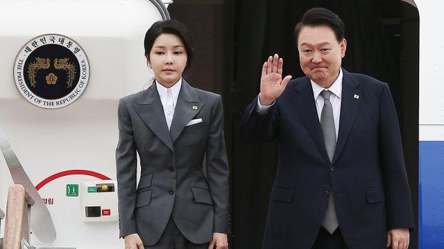 윤 대통령, 동남아 3개국 순방 출국… 필리핀·싱가포르·라오스 방문