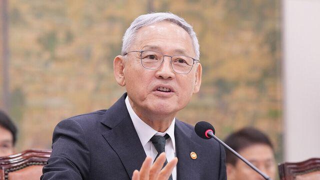 유인촌 장관 