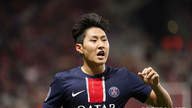 ‘칼날 크로스’ 이강인, 골대 강타 헤딩슛으로 어시스트 무산… 이제 이강인 없으면 안 돌아가는 PSG 공격