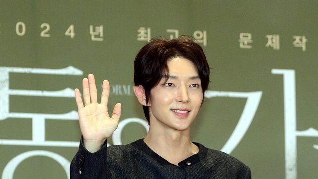 이준기 ‘눈을 뗄수 없는 매력~’