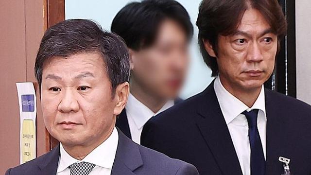 [속보] “축구 감독 선임 다시 해야…정몽규 4연임 불허” 유인촌 폭탄 발언