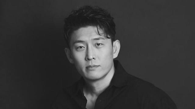 '백설공주' 고준 