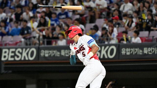 김도영 미친 화력! 진짜 '40-40' 남은 홈런 2개 KS서 채우나?…9일 상무전 2점 홈런 '쾅'→중앙 담장 직격 2루타 [광주 라이브]