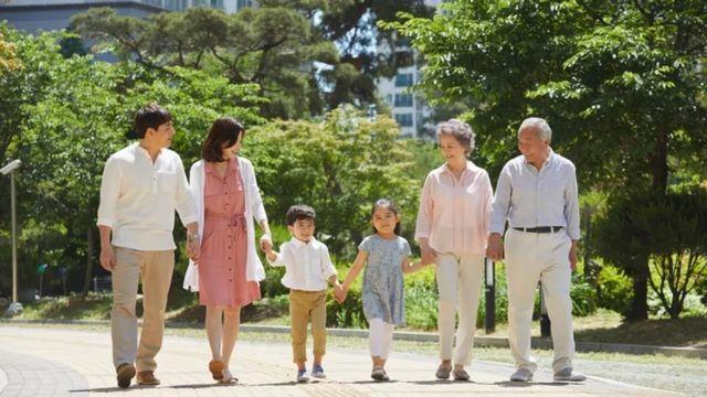 '100세 시대'는 헛된 꿈?..남 1.5%, 여 5.1%만 100세까지 생존