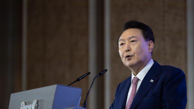 尹대통령, 싱가포르 일정 마무리…라오스 출발