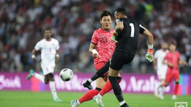 [암만 Live] 고요해진 요르단, 오현규 통렬한 추가골 작렬! 한국 2-0 리드 (후반 진행 중)