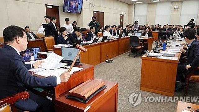野, '김여사 공천개입 의혹' 명태균·김영선 동행명령