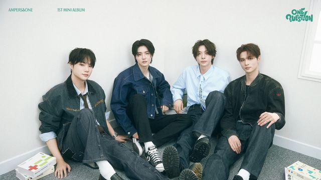 앰퍼샌드원, 일곱 MZ 청춘의 사랑 공식.. ‘청청 패션’ 끝판왕 비주얼 담긴 콘셉트 포토 ‘눈길’