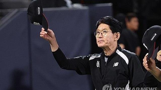 '마법의 여정' 마친 이강철 감독 