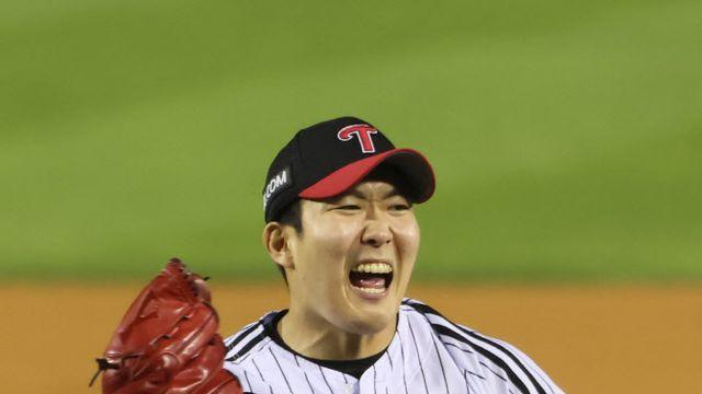 손주영-에르난데스, LG 불펜 약점 지운 헌신...염 감독 