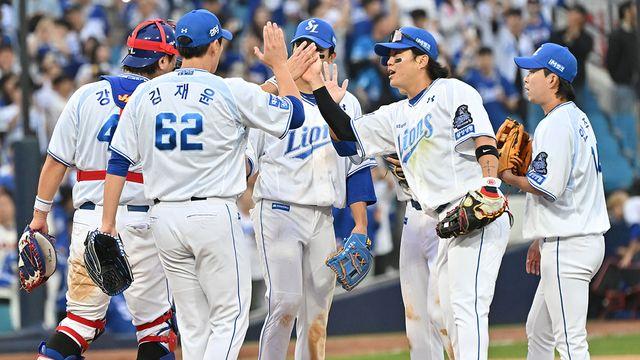 '3275일 만에' PS 승리+PO 1차전 잡았다…박진만 감독 
