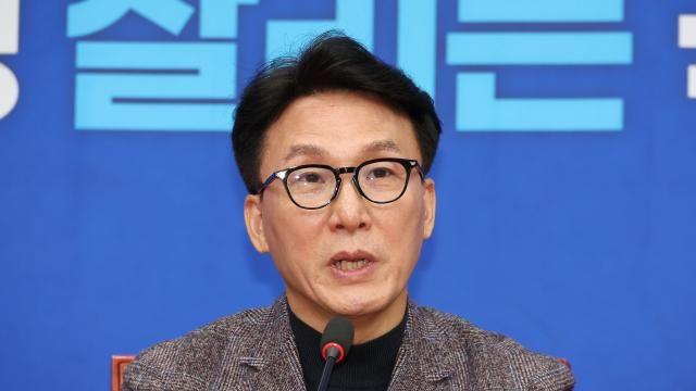 이재명, 안보상황점검단 구성 지시...北 '무인기 침투' 정부 무대응 비판