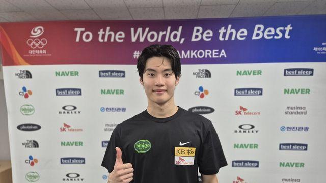 깜짝 기록→'파리 노메달 아픔 극복' 황선우 