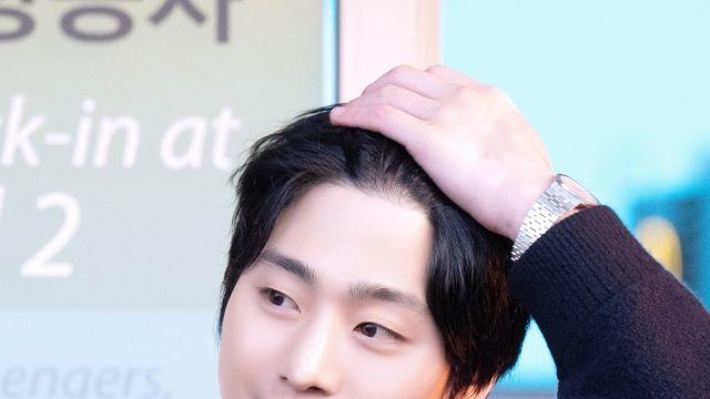 안효섭, 존재 자체가 청춘 영화…머리 쓸어 넘기는 청량 남주 재질[포토]