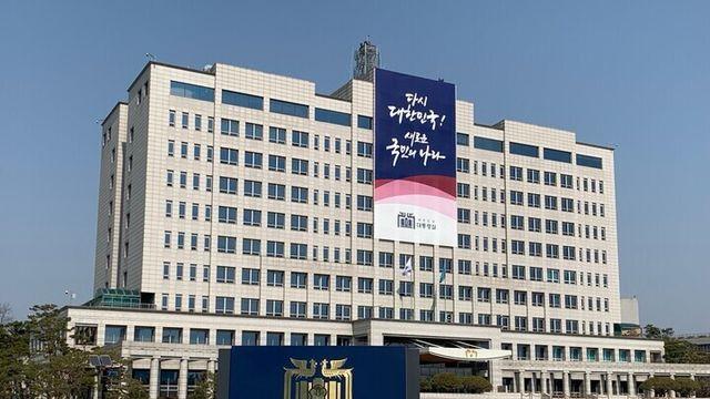 대통령실, 명태균 ‘윤 대통령 부부와 매일 통화’ 주장에 “터무니없다”