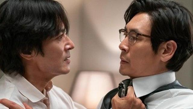 [박스오피스] '보통의 가족' 첫 주말 1위…예매율 선두는 '베놈 3'