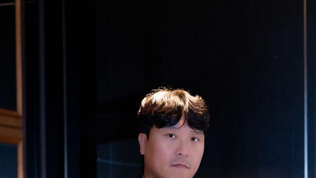 [IS인터뷰] ‘더러운 돈’ 김민수 감독 “정우는 아빠, 김대명은 엄마 같은 존재”