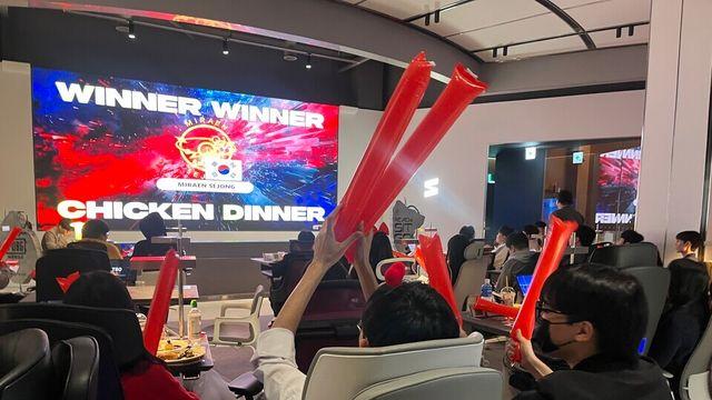 '40억 전쟁' PMGC 출정식…뷰잉파티, 모배 팬·선수 축제의 장으로