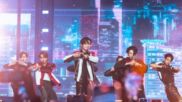 엔하이픈·에스파→라이즈, 3만 글로벌 관객 홀렸다(뮤뱅인마드리드)
