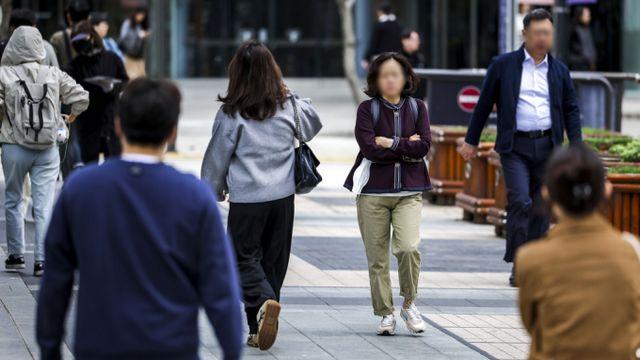 [오늘 날씨] 흐리지만 '따뜻한 가을', 남부는 비… 미세먼저 '좋음'
