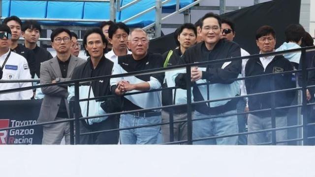 '취임 2주년' 이재용 회장, 정의선·日도요타 회동… 전장 협력 눈길