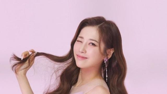 '미스트롯3' TOP10 윤서령, 3년째 충북교육청 홍보대사..